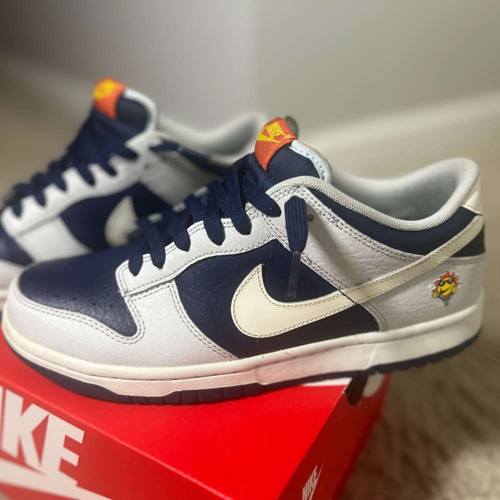 Nike Kids Dunks Blue and White Sneakers